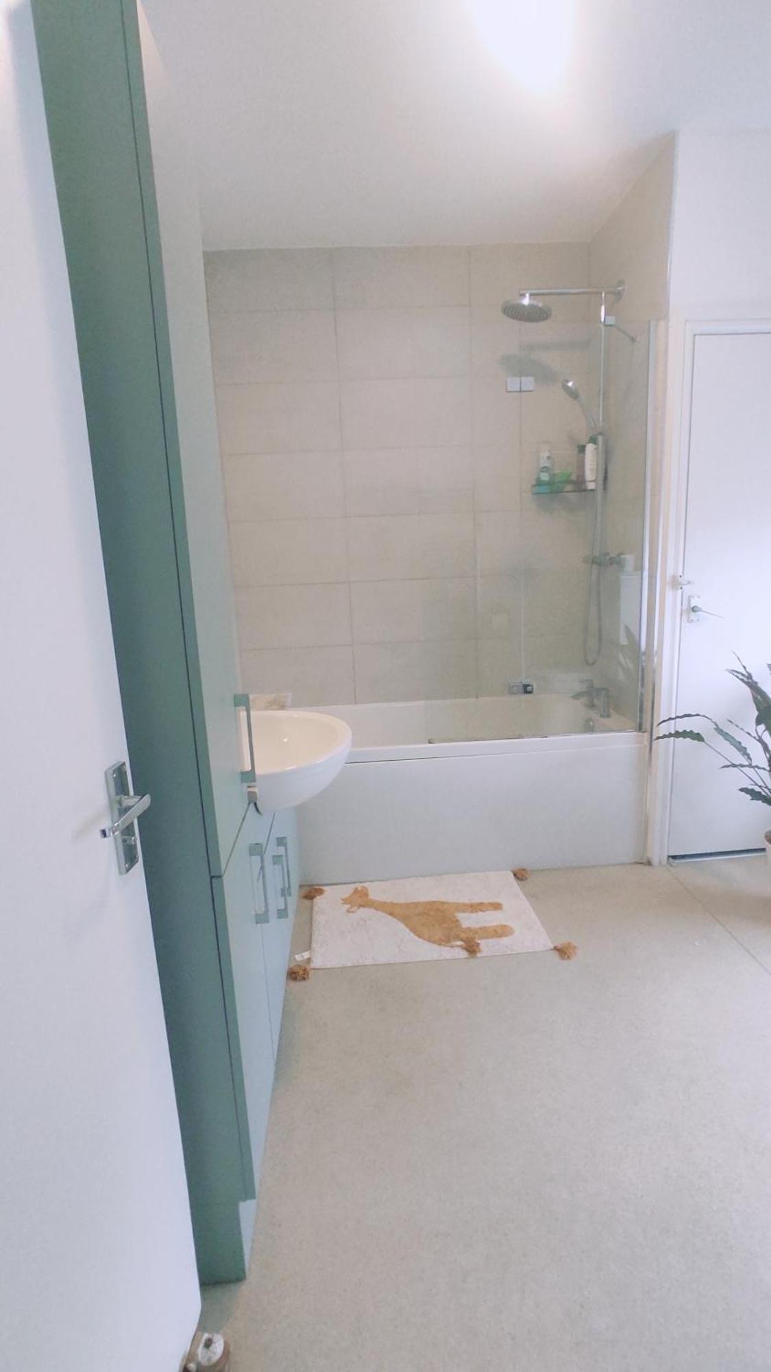 Casa Jimenez - Close To Town With Shared Bathroom Кардифф Экстерьер фото
